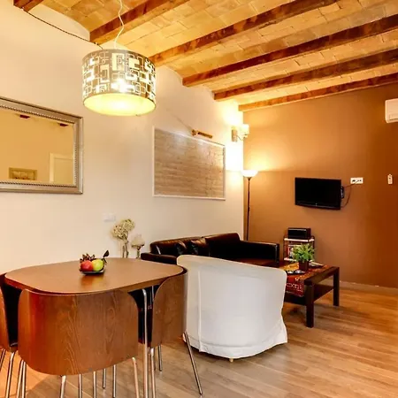 Modern 2 Bedroom Flat In Trendy Poble Sec * Barcelona