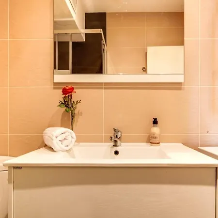 Διαμέρισμα Modern 2 Bedroom Flat In Trendy Poble Sec *