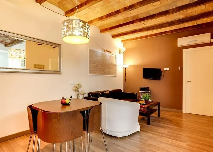 Modern 2 Bedroom Flat In Trendy Poble Sec * برشلونة