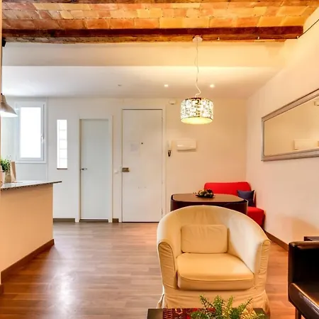 Modern 2 Bedroom Flat In Trendy Poble Sec * Barcelone